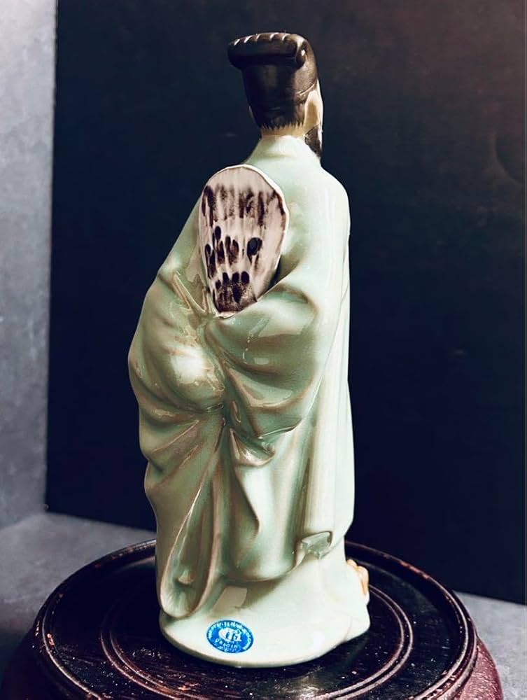 最終値下げ　中国骨董【明の時代孔子造像】昔中国文物商店にて購入旧蔵した水墨画掛軸 最終値下げ 中国骨董【明の時代孔子造像】昔中国文物商店にて